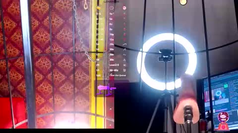 Mailen online show from 01-08-26, 10:34