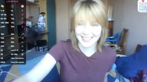 Snapshot of maisawin chatting on 07-02-26, 03:29 Evie online show from 07-02-26, 03:29