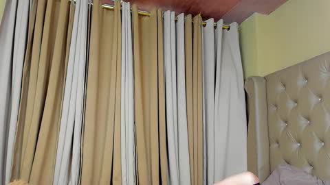 Snapshot of majesticfrancine chatting on 12-20-24, 12:30 Lovely online show from 12-20-24, 12:30