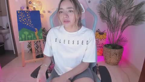 Snapshot of majo_gomez chatting on 12-10-24, 06:06 Majo online show from 12-10-24, 06:06