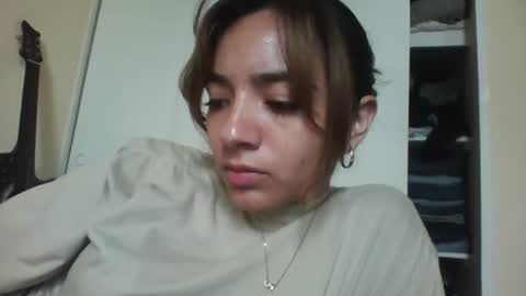 majo_gomezz online show from 10-23-25, 07:45
