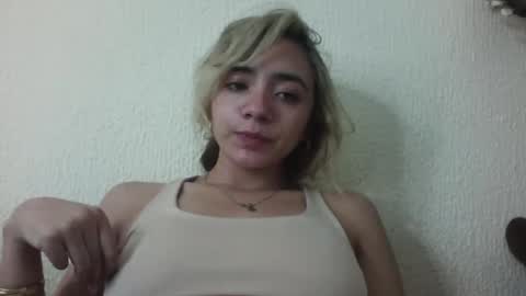 majo_gomezz online show from 11-06-25, 01:28