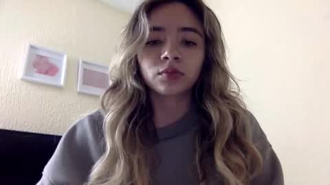 majo_gomezz online show from 04-10-26, 01:55