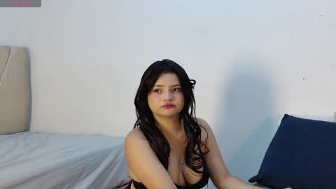 Snapshot of makii__ chatting on 02-22-26, 07:34 Maki online show from 02-22-26, 07:34