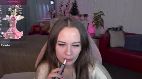 Snapshot of makima_lee chatting on 12-24-24, 01:39 Makima online show from 12-24-24, 01:39