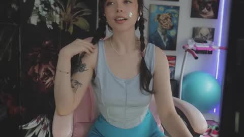 MakiyahBelle online show from 02-10-26, 05:55