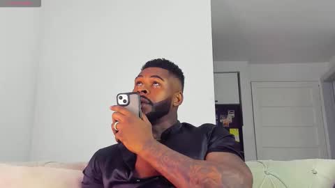 Snapshot of makonneen chatting on 01-09-26, 01:19 Makonnen online show from 01-09-26, 01:19
