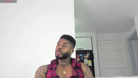 Snapshot of makonneen chatting on 06-30-26, 11:11 Makonnen online show from 06-30-26, 11:11