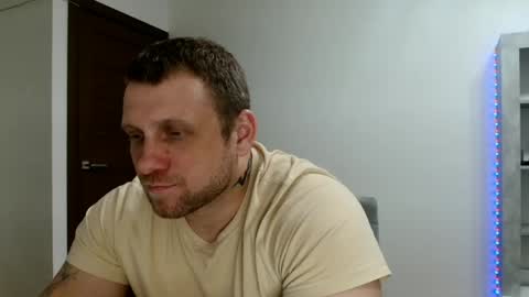 Snapshot of malchyshka chatting on 06-02-26, 06:32 malchyshka online show from 06-02-26, 06:32