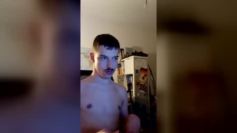 Snapshot of male20y chatting on 07-13-26, 10:45 male20y online show from 07-13-26, 10:45