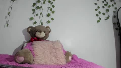 Maria online show from 10-05-25, 04:22