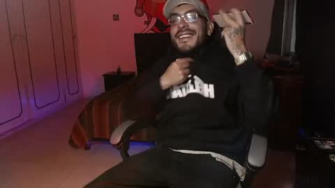 malek_xarx online show from 04-08-26, 04:45