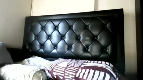 malekthick online show from 06-15-26, 01:57