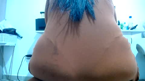 Snapshot of malika_pregnant chatting on 07-11-26, 11:24 M A L I K A online show from 07-11-26, 11:24