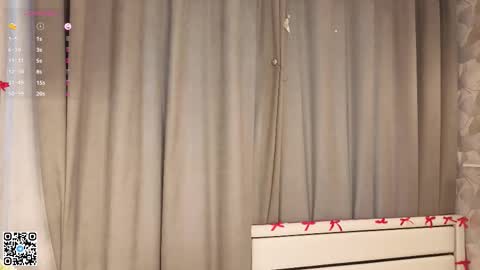 Evelyn online show from 03-02-26, 07:15