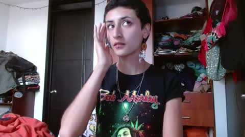 Snapshot of malitamuymal22 chatting on 04-21-26, 10:34 Malita online show from 04-21-26, 10:34