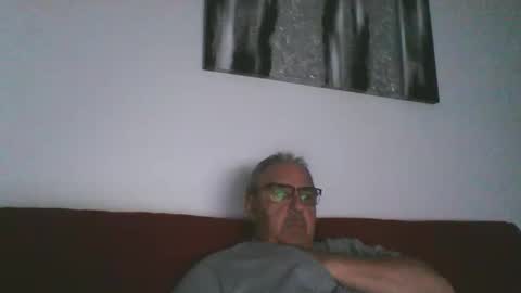 OLDMANFREE online show from 05-17-26, 12:52