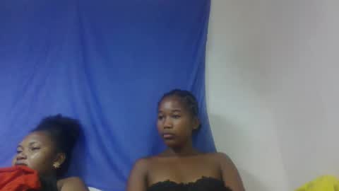 Snapshot of mamieriela chatting on 02-01-26, 10:52 mamieriela online show from 02-01-26, 10:52