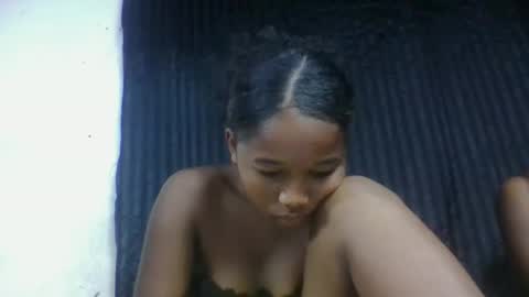 Snapshot of mamieriela chatting on 02-06-26, 10:02 mamieriela online show from 02-06-26, 10:02