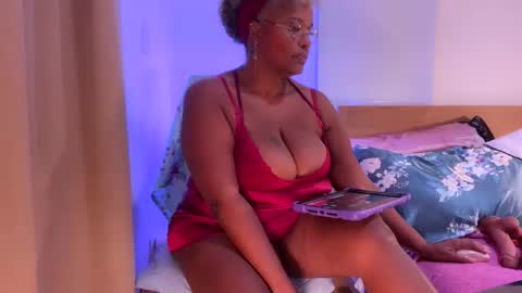 mamigilf66 online show from 01-17-26, 05:34