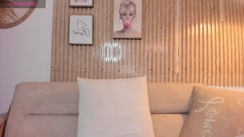 mandy_bloom online show from 04-21-26, 02:51