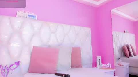 manellyksparklee online show from 07-04-26, 05:57