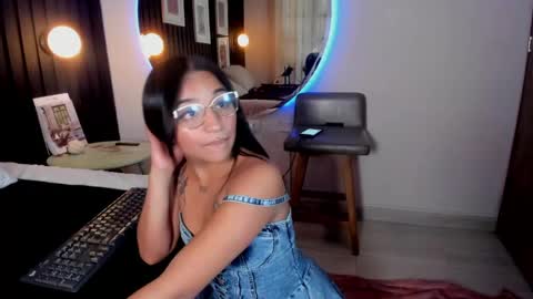 Snapshot of manelyk_evanss chatting on 05-27-26, 06:16 manelyk_evanss online show from 05-27-26, 06:16
