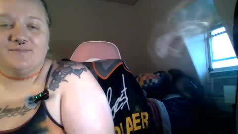 ManicPixiePop online show from 06-03-26, 12:57