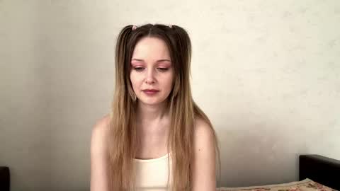 Hey there my name is Sarah online show from 04-22-26, 12:18