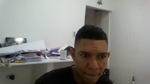 Snapshot of manu489 chatting on 06-13-26, 09:02 tibisay online show from 06-13-26, 09:02