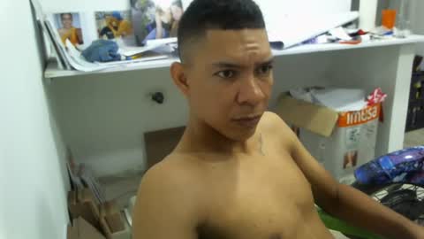 Snapshot of manu489 chatting on 06-15-26, 02:30 tibisay online show from 06-15-26, 02:30