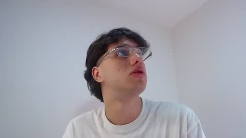 Manuel online show from 06-20-26, 08:06