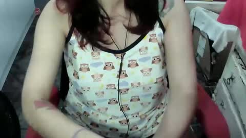 Snapshot of manuescarlate13 chatting on 03-25-26, 05:46 Manu Escarlate online show from 03-25-26, 05:46