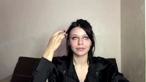 Polly online show from 06-24-26, 06:29