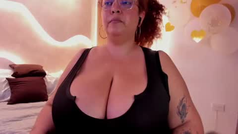 Mrs. Sweet online show from 07-04-26, 07:14
