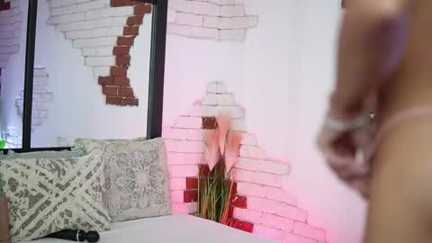 Snapshot of maraciel chatting on 05-30-26, 08:39 Mara online show from 05-30-26, 08:39