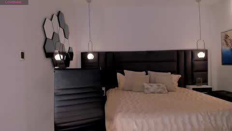 Snapshot of mararicci chatting on 12-31-24, 11:09 MARA online show from 12-31-24, 11:09