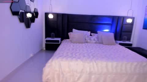 Snapshot of mararicci chatting on 01-03-25, 10:31 MARA online show from 01-03-25, 10:31