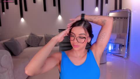 Snapshot of mararicci chatting on 01-22-25, 02:48 MARA online show from 01-22-25, 02:48