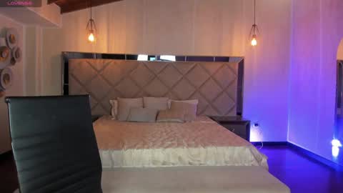 Snapshot of mararicci chatting on 02-04-25, 01:45 MARA online show from 02-04-25, 01:45