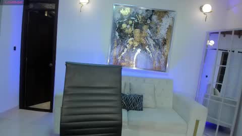 Snapshot of mararicci chatting on 03-11-25, 01:59 MARA online show from 03-11-25, 01:59