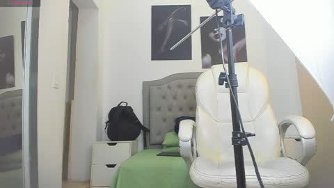 Marc Ruffalo online show from 04-05-26, 03:09