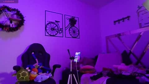 MARCE AND ..... online show from 10-24-25, 04:03