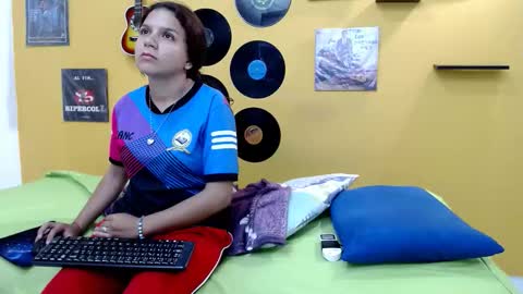 marcelasweet457 online show from 02-25-26, 08:24