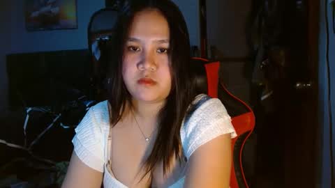 Snapshot of marcella_rai chatting on 03-23-26, 01:15 Rai online show from 03-23-26, 01:15