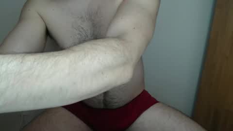 Snapshot of marcoteles2 chatting on 05-05-26, 05:04 marcoteles online show from 05-05-26, 05:04