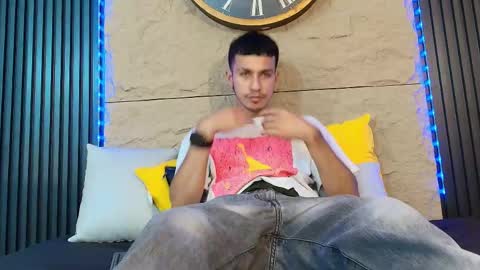 marcus_jeron online show from 05-08-26, 12:16