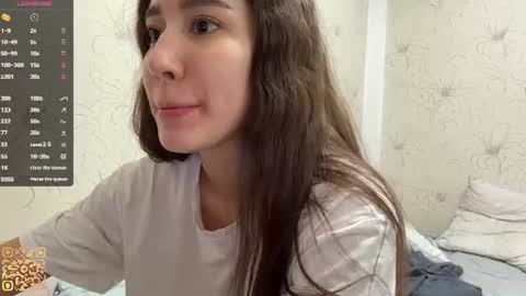 Snapshot of margaretawieczorek chatting on 06-30-26, 10:38 Emily online show from 06-30-26, 10:38