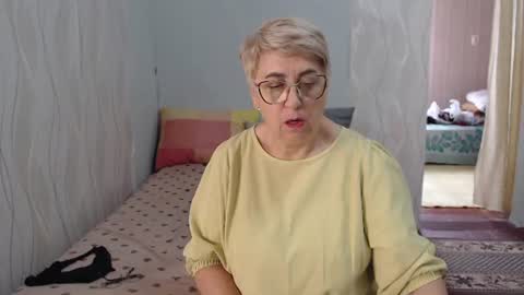 Snapshot of margaretstar chatting on 06-24-26, 10:14 MargaretStar online show from 06-24-26, 10:14