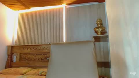 mariaa_antonia1 online show from 07-13-26, 10:45